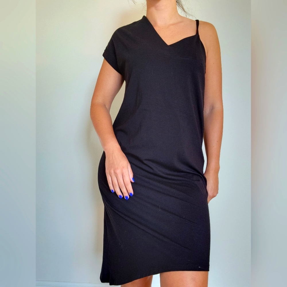 Banana republic xs asymmetric black dress